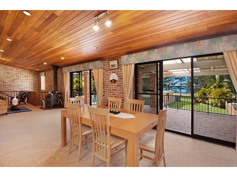 171 Lakedge Ave, Berkeley Vale NSW 2261