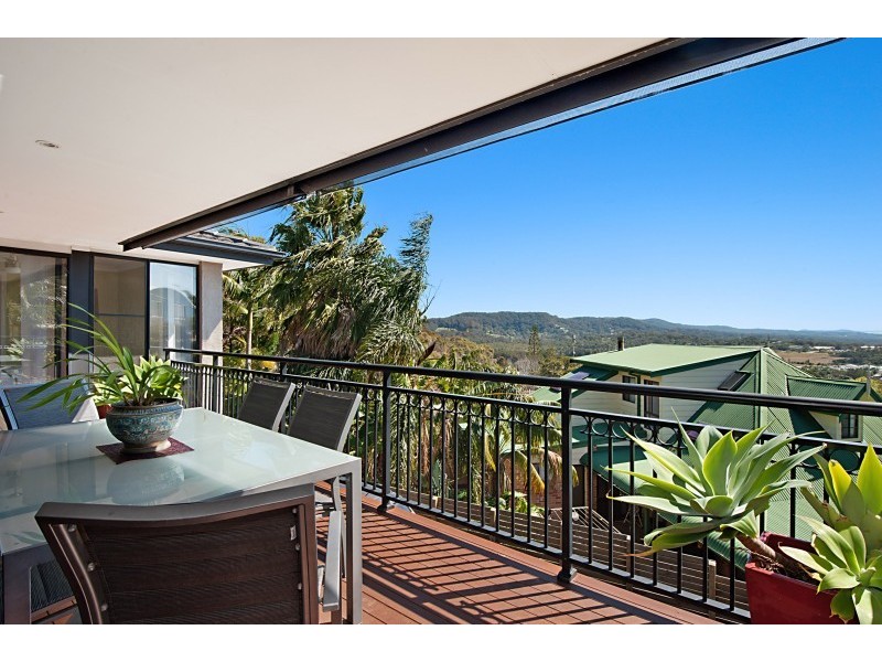 15B Lowanna Ave, Forresters Beach NSW 2260