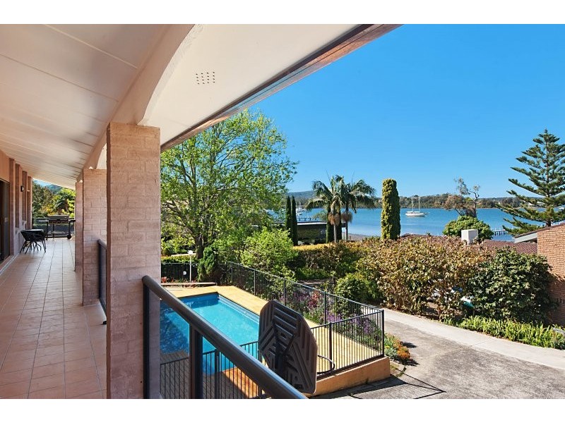 57a Albany Street, Point Frederick NSW 2250