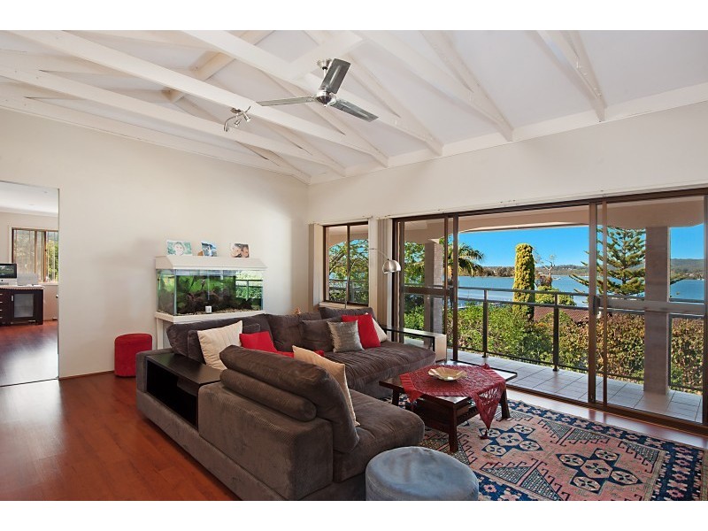 57a Albany Street, Point Frederick NSW 2250