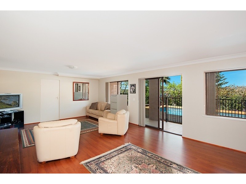 57a Albany Street, Point Frederick NSW 2250