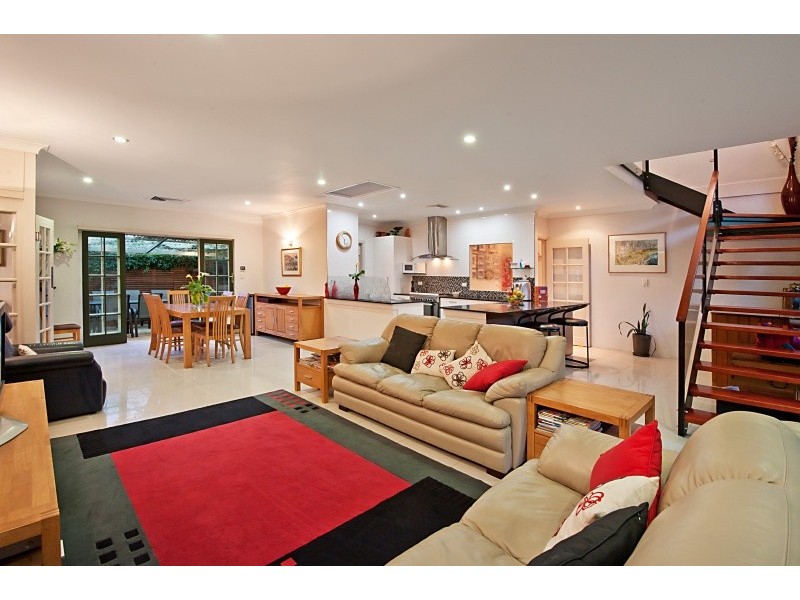 70 Windsor Road, Wamberal NSW 2260