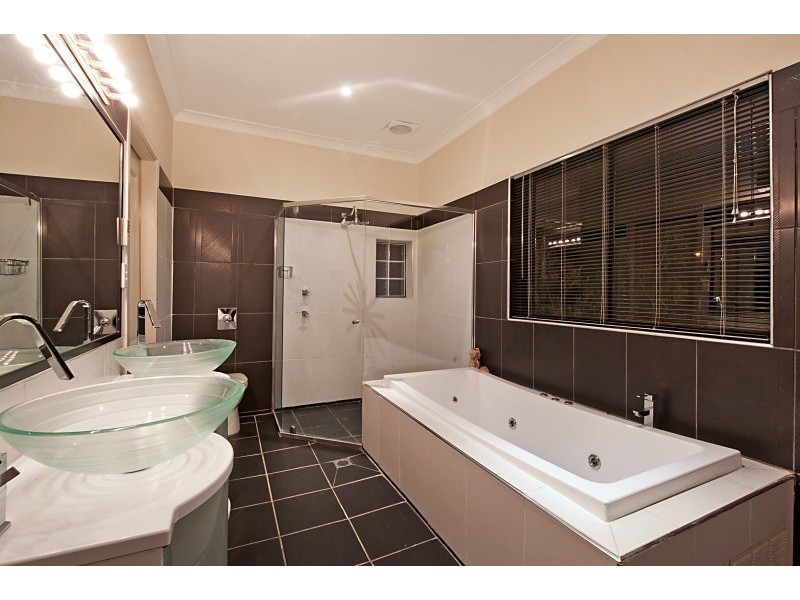70 Windsor Road, Wamberal NSW 2260