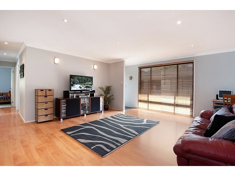 15 Tamara Road, Erina NSW 2250