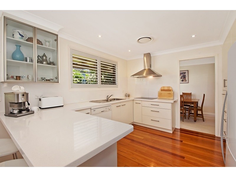 15 Raymond Terrace, Terrigal NSW 2260