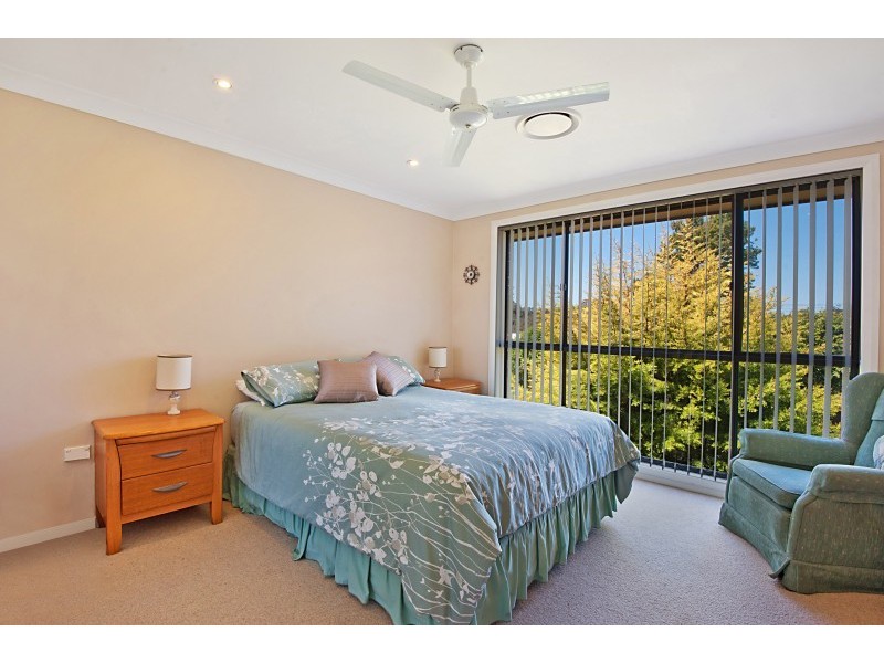 15 Raymond Terrace, Terrigal NSW 2260