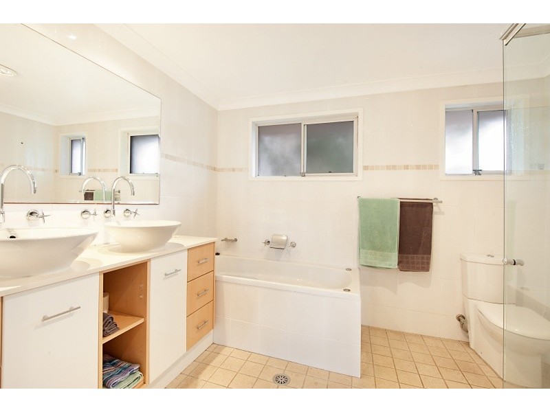 20 Sundale Ave, Terrigal NSW 2260