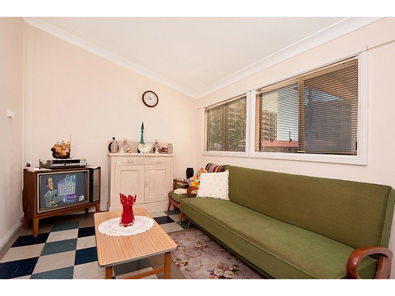 11 Bay Road, The Entrance NSW 2261