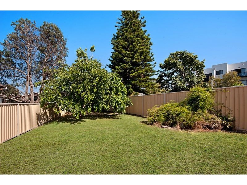 11 Bay Road, The Entrance NSW 2261