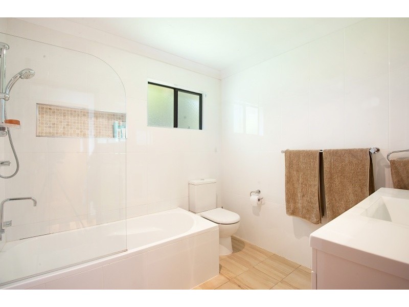 526 The Entrance Rd, Erina Heights NSW 2260