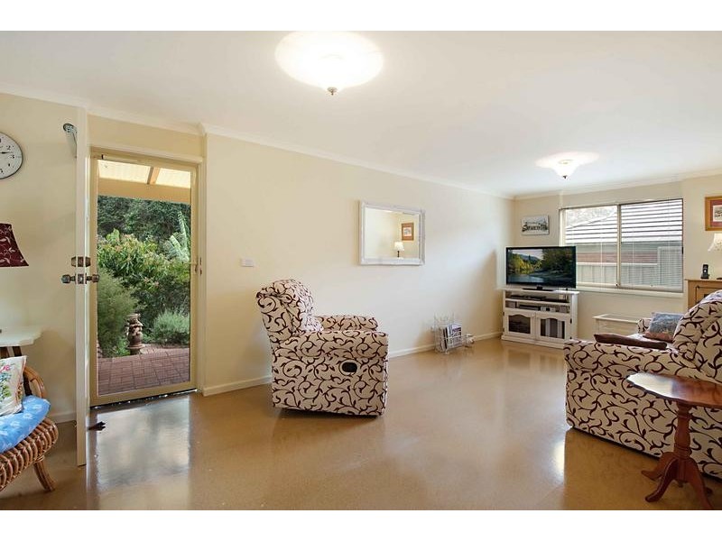 12 Karwin Avenue, Springfield NSW 2250