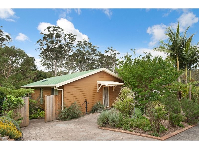 12 Karwin Avenue, Springfield NSW 2250