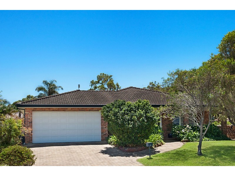 7 Ulmarra Rd, Forresters Beach NSW 2260