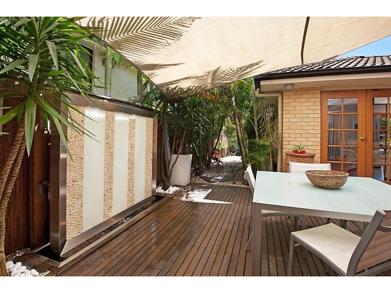 21 Passage Road, Bateau Bay NSW 2261