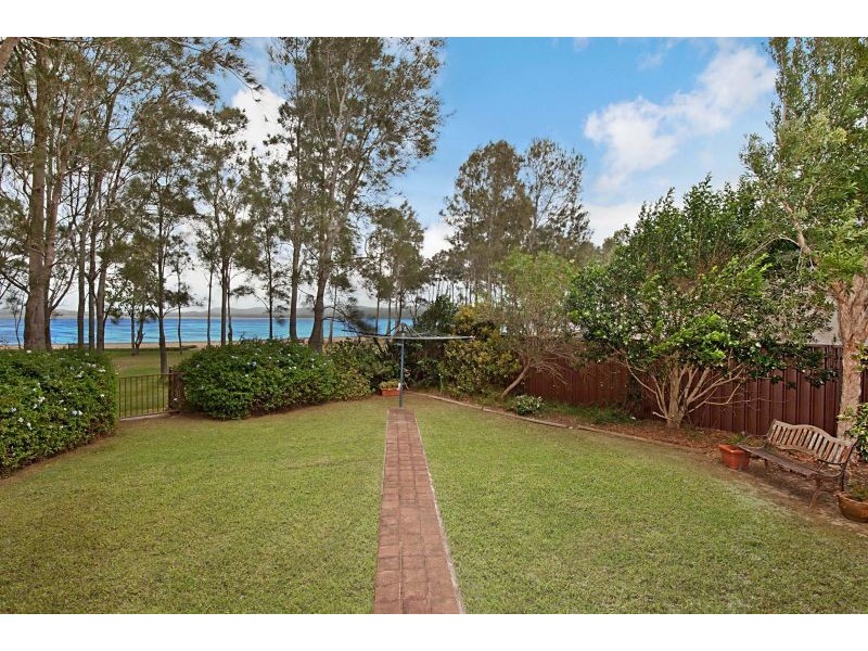59 Aloha Dr, Chittaway Bay NSW 2261