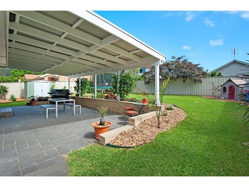 10 Orana Street, Green Point NSW 2251