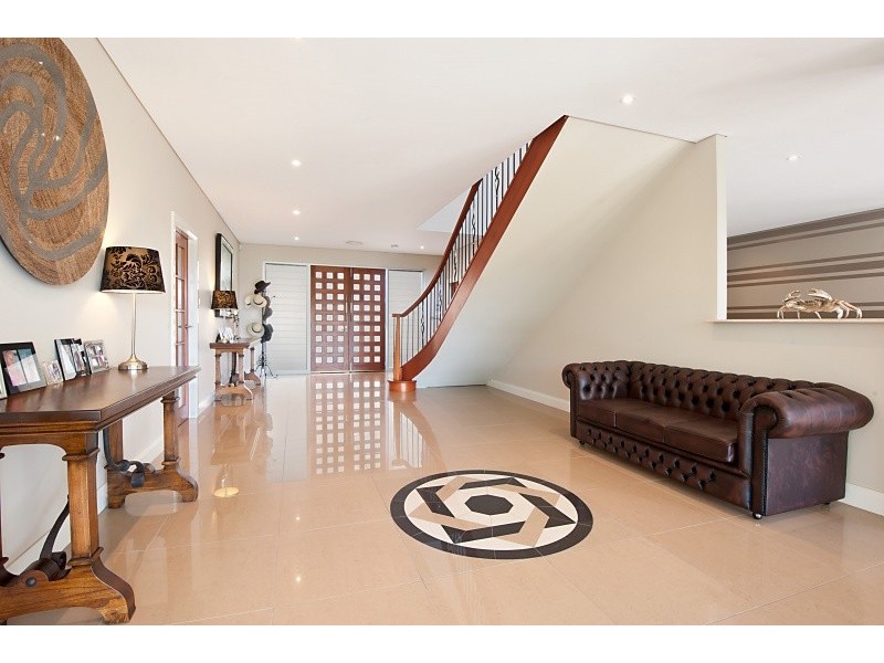 471 The Entrance Rd, Erina Heights NSW 2260