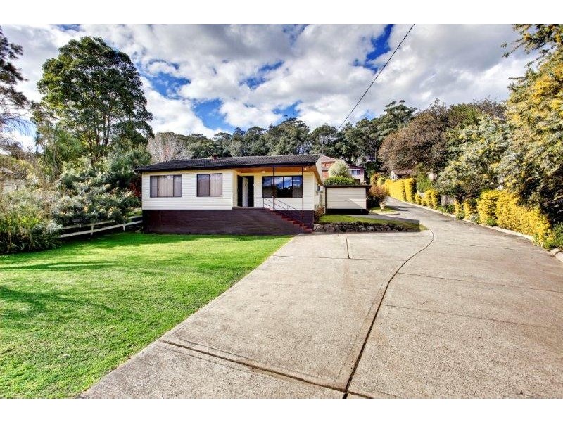 104 The Round Drive, Avoca Beach NSW 2251
