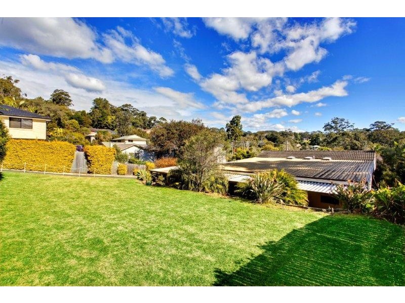 104 The Round Drive, Avoca Beach NSW 2251