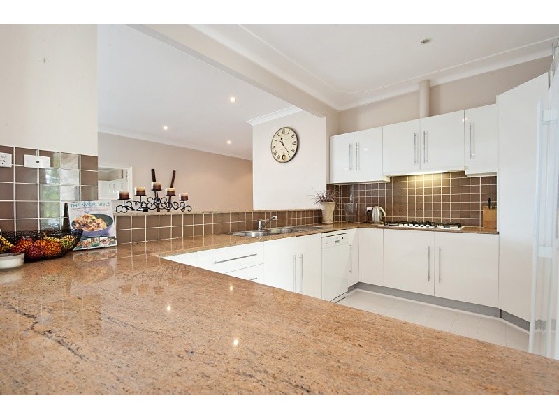 10 Lumeah Avenue, Wamberal NSW 2260