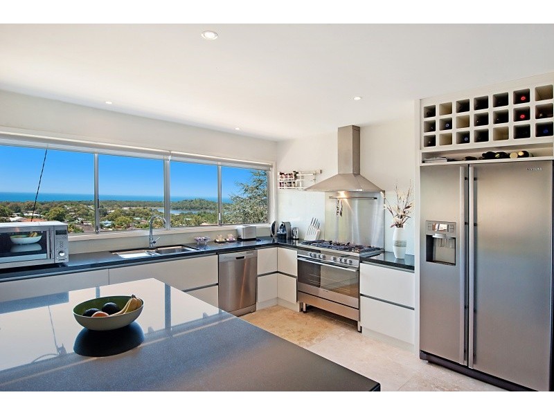 31 Coreen Drive, Wamberal NSW 2260