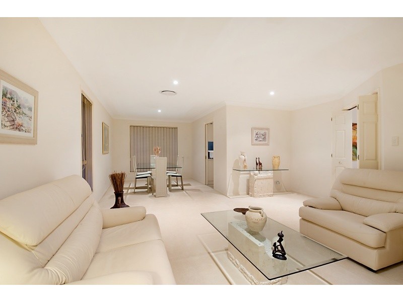 53 Thames Drive, Erina NSW 2250