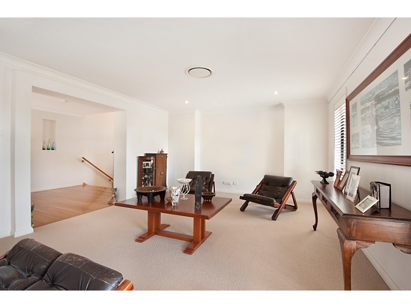 176 Karalta Road, Erina NSW 2250