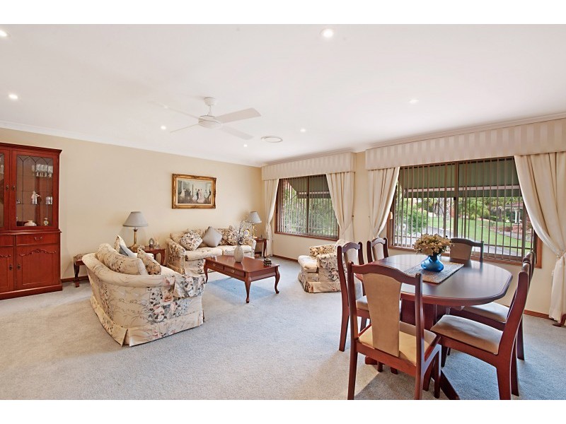2/55 Windemere Drive, Terrigal NSW 2260