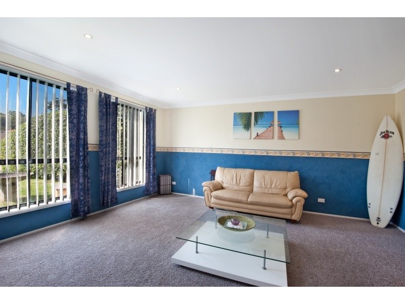 11 Eggeling Street, Erina NSW 2250