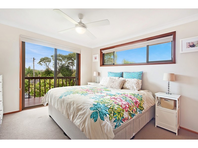 27 Anglers Dr, Bateau Bay NSW 2261