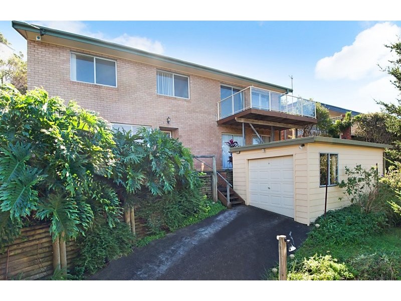 49 Pueblo Street, Copacabana NSW 2251