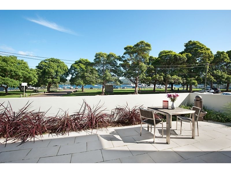 1/17 Masons Pde, Point Frederick NSW 2250