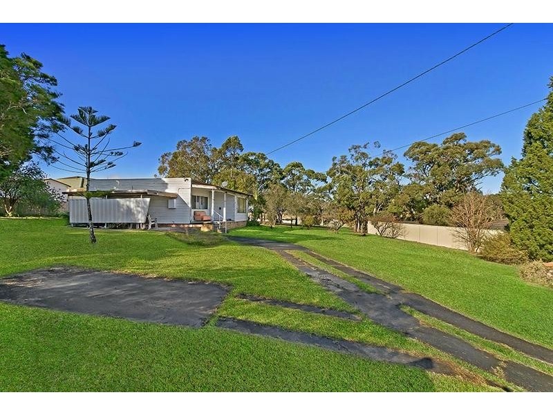7 Morcombe Close, Gorokan NSW 2263