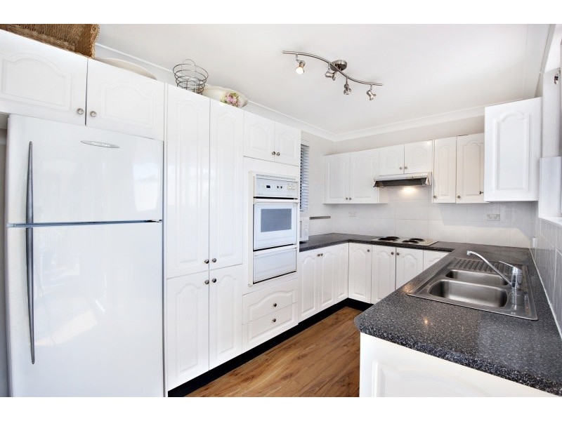 4/2-12 Bluewave Crescent, Forresters Beach NSW 2260