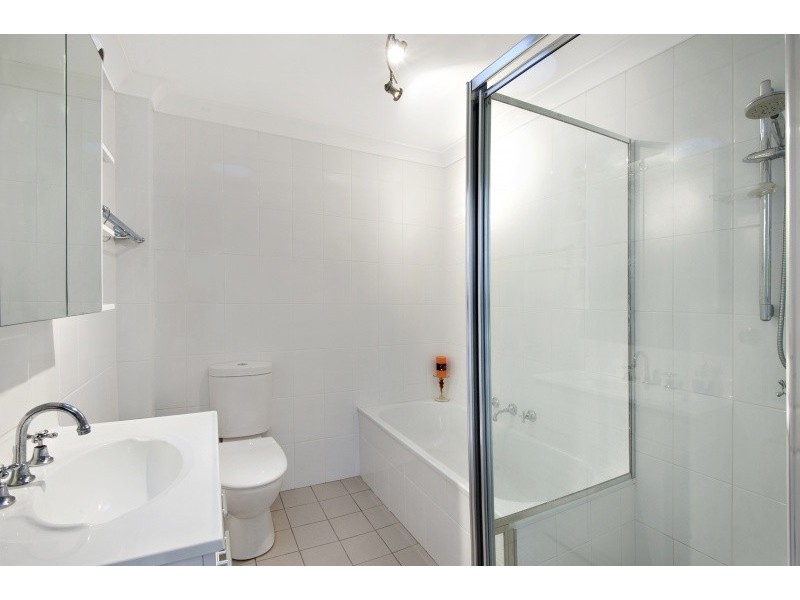 4/2-12 Bluewave Crescent, Forresters Beach NSW 2260