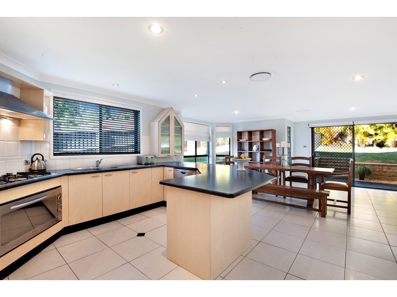 32 Tallowood Crescent, Erina NSW 2250