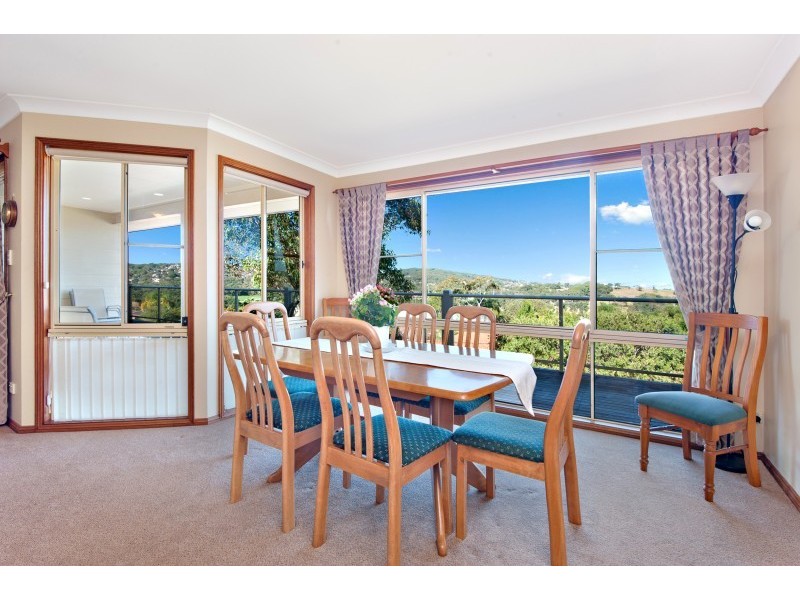 33 Morley Avenue, Bateau Bay NSW 2261