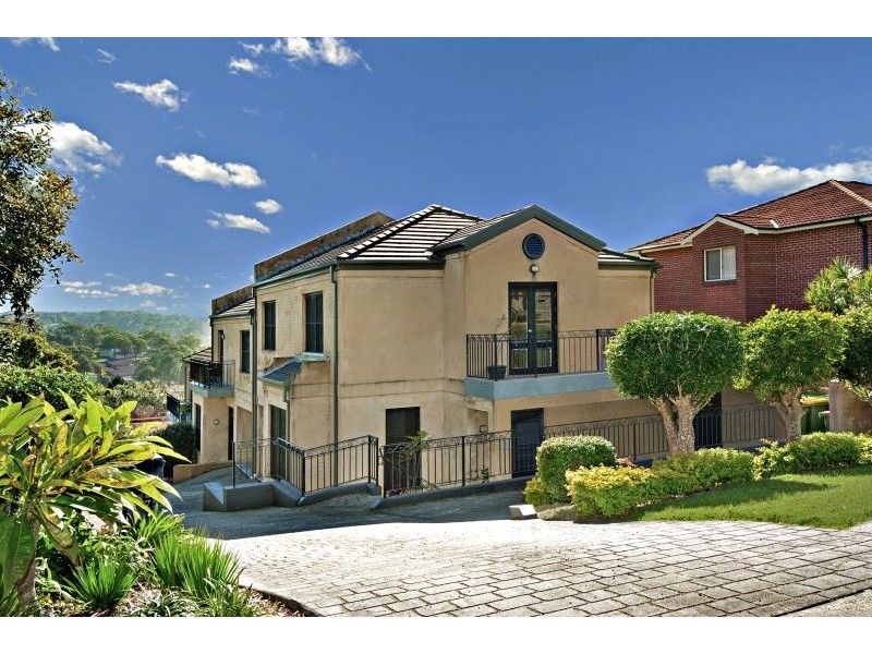 1/27 Barnhill Road, Terrigal NSW 2260