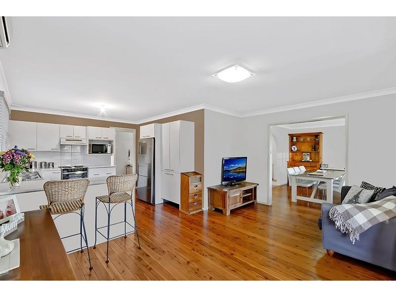 56 Keats Avenue, Bateau Bay NSW 2261