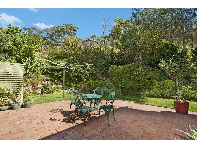 15 Hibiscus Ave, North Avoca NSW 2260