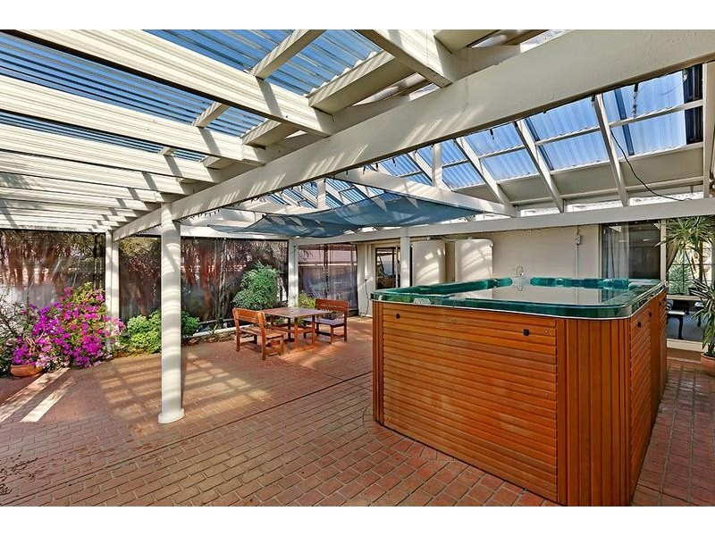 11 Derby Road, Kanwal NSW 2259