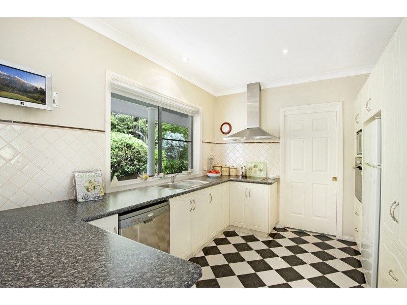 399 The Entrance Rd, Erina Heights NSW 2260