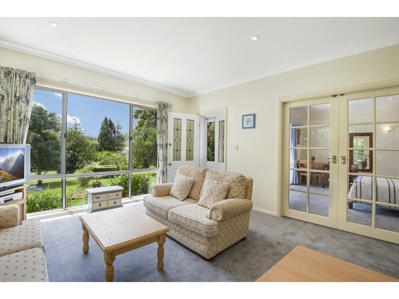 399 The Entrance Rd, Erina Heights NSW 2260