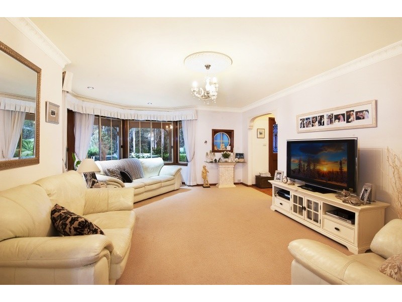 16 Flakelar Crescent, Terrigal NSW 2260