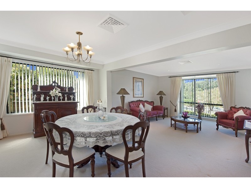 2 Bannister Drive, Erina NSW 2250