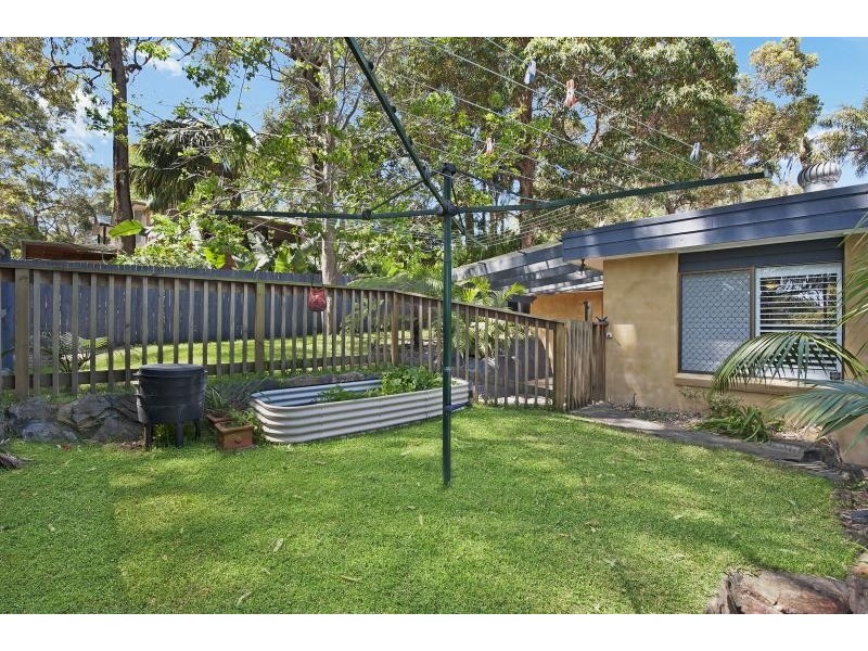 16 Rickard Street, Bateau Bay NSW 2261