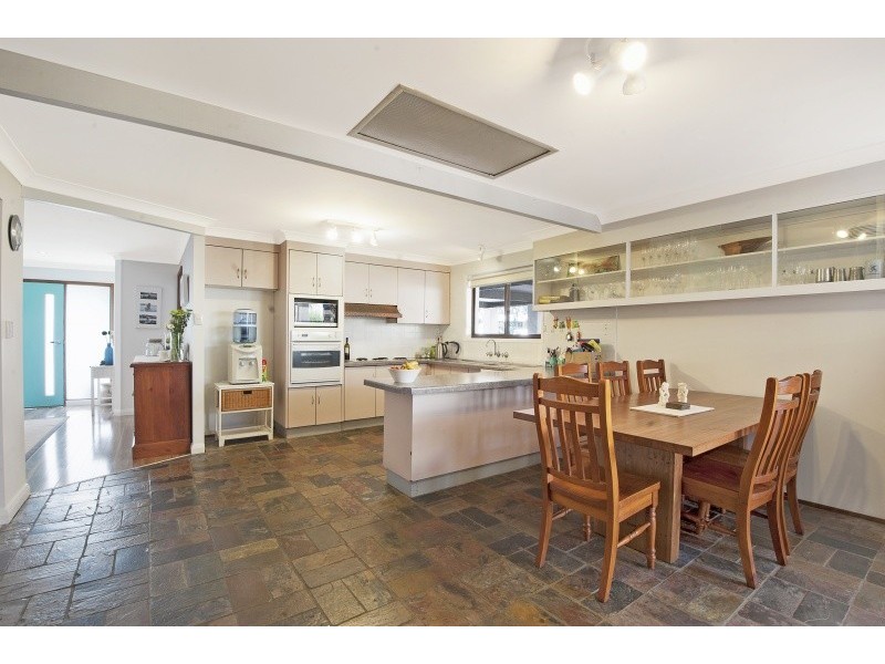 99 Blue Bell Drive, Wamberal NSW 2260