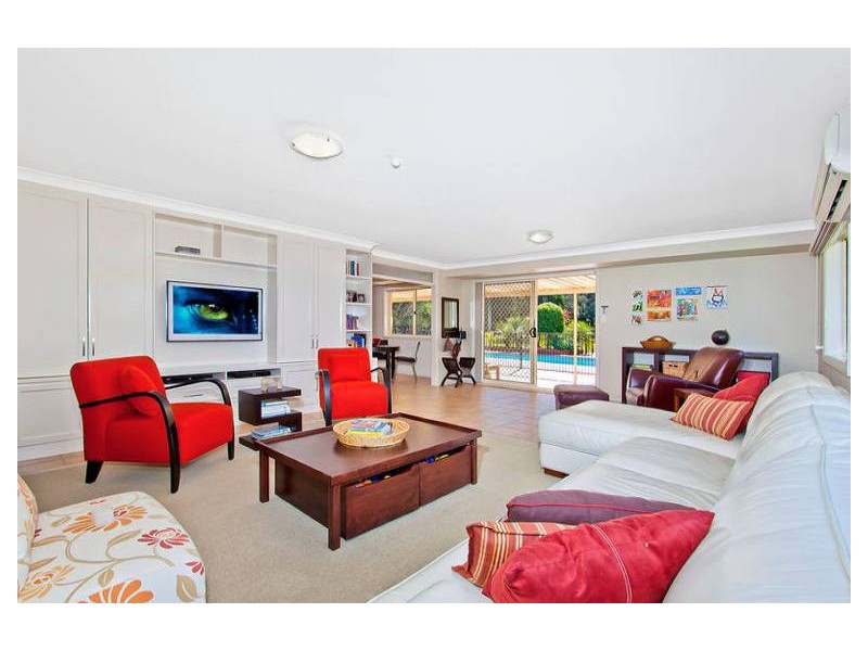 8 Carbeen Road, Wamberal NSW 2260