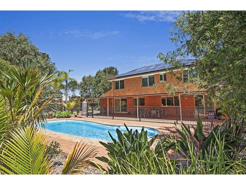 8 Carbeen Road, Wamberal NSW 2260