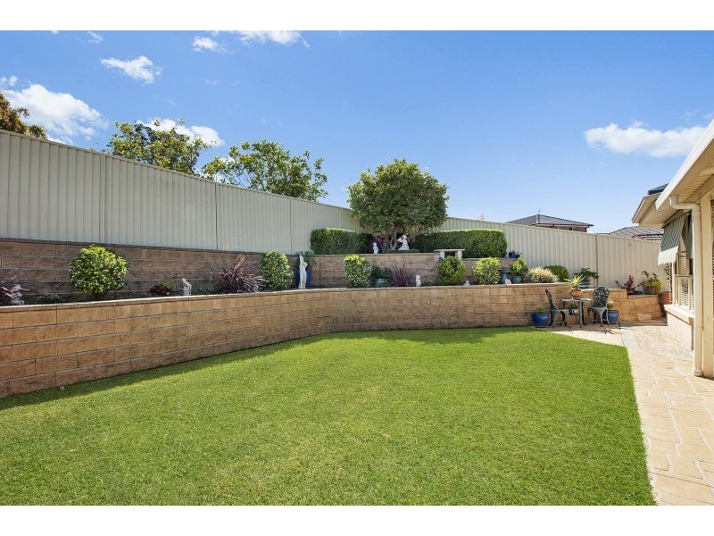 8 Applegum Close, Erina NSW 2250